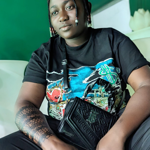 Adeguelide  H. profile photo