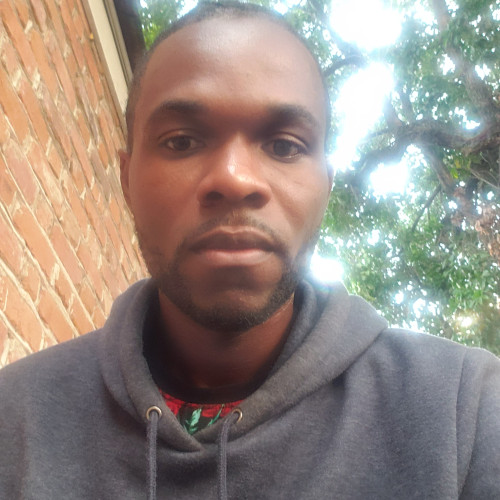 Anief  E. profile photo