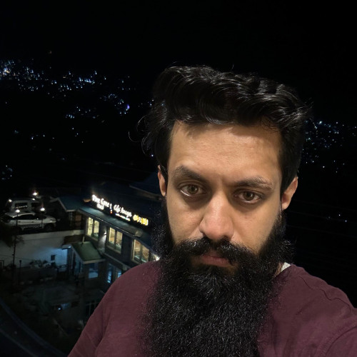 Paras M. profile photo