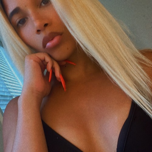 Ashlyn C.