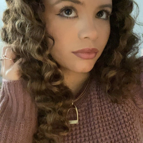 Karol D. profile photo