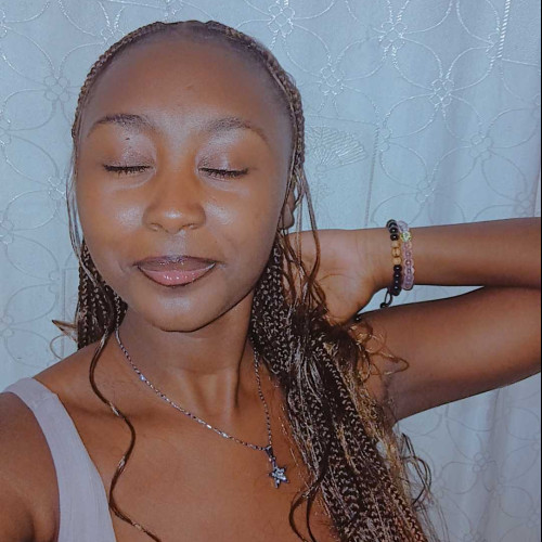 Everlyne N. profile photo