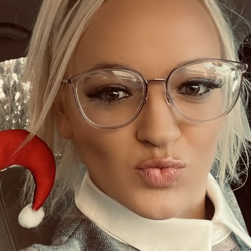 Sarah M. profile photo