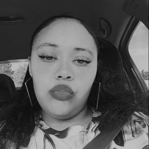 Lani V. profile photo
