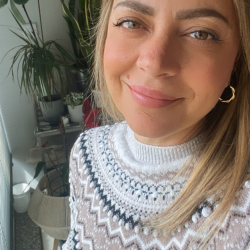 Selene M. profile photo