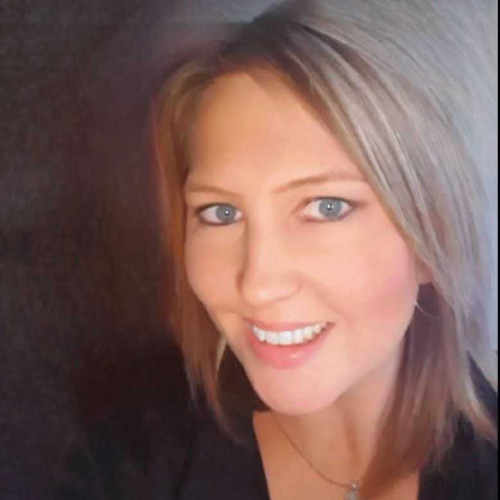 Queenie67 O. profile photo