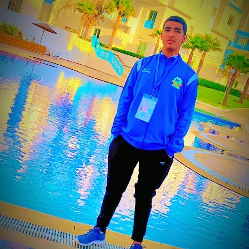 Younes L. profile photo