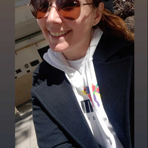 Pauline L. profile photo