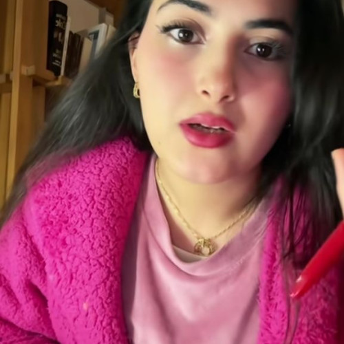 Lona L. profile photo