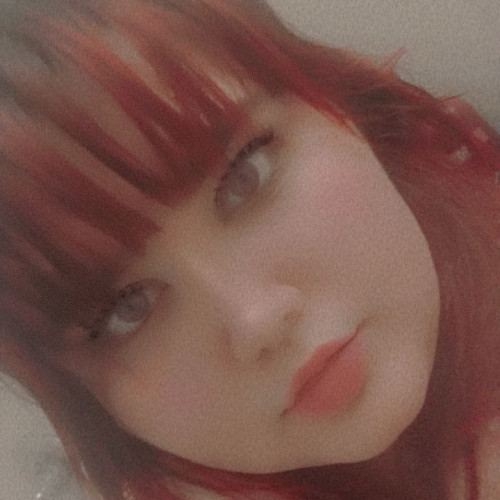 Chloe E.