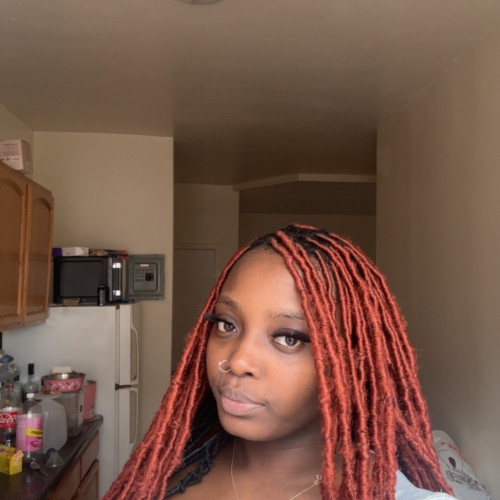 tay m. profile photo