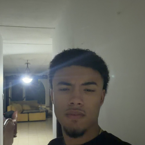 Yazick B. profile photo