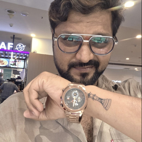 tarang b. profile photo