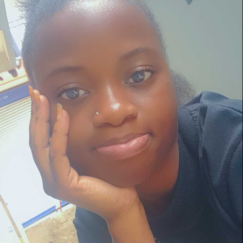 Evie l. profile photo