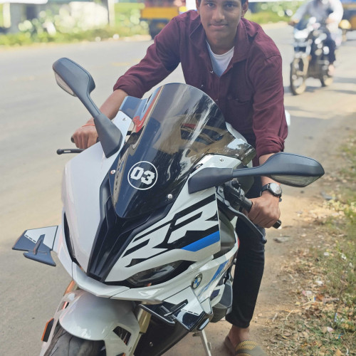 sri v. profile photo