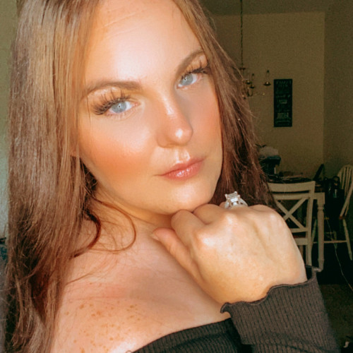 Nina C. profile photo