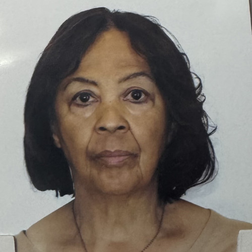 Bee W. profile photo