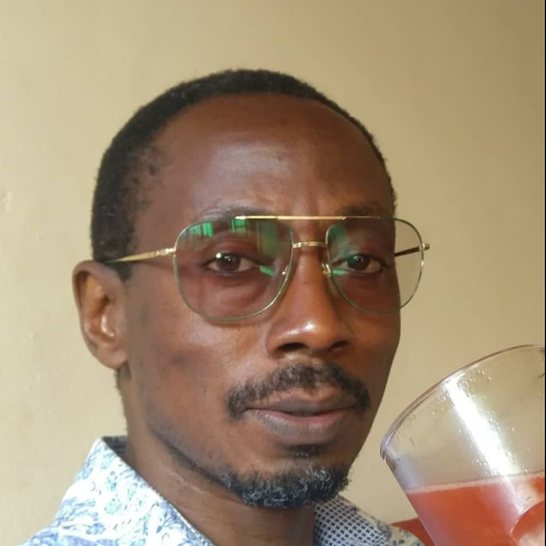 Yves D.