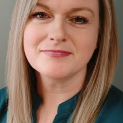 Iris D. profile photo