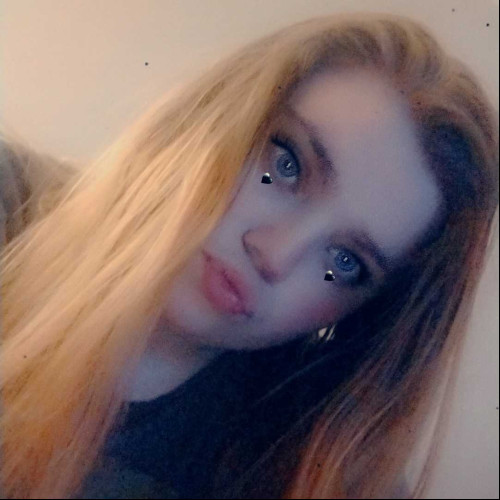 Isabelle M. profile photo