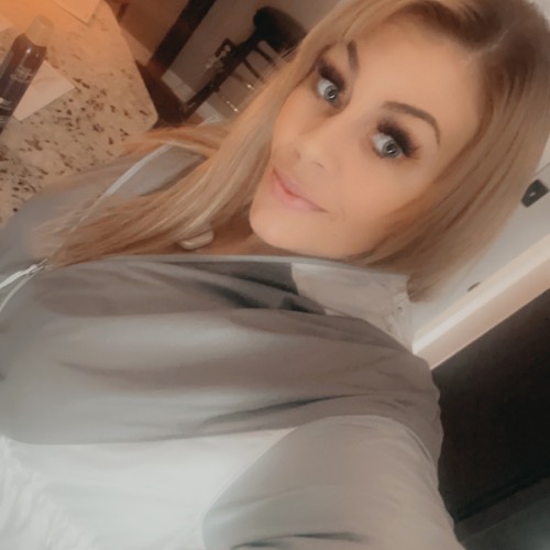 Amanda B.