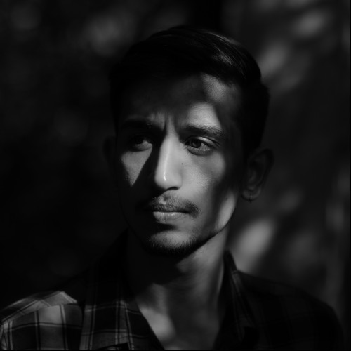 vivek r.