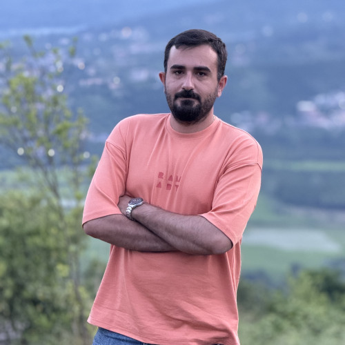 komeil s. profile photo