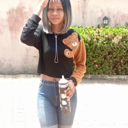 Diamond C.