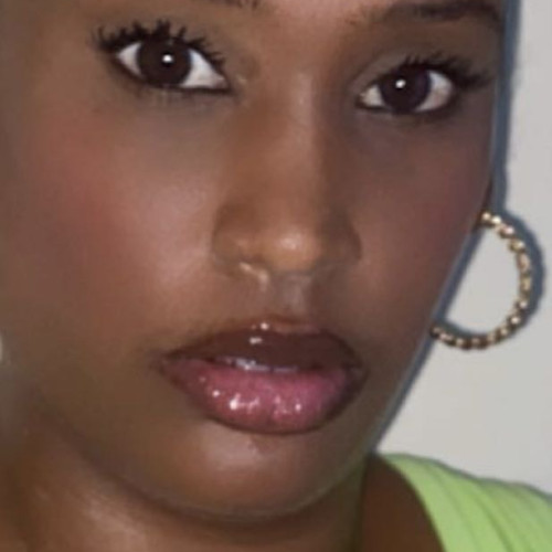kizzy L. profile photo