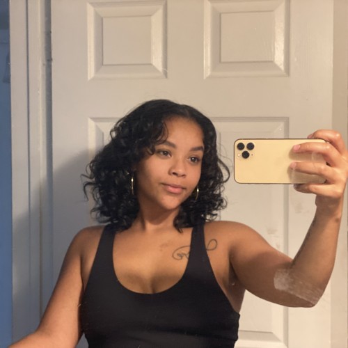 Leina D.