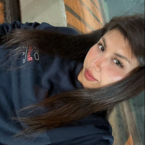Esthefani N. profile photo