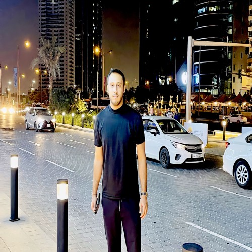 Aymen B.