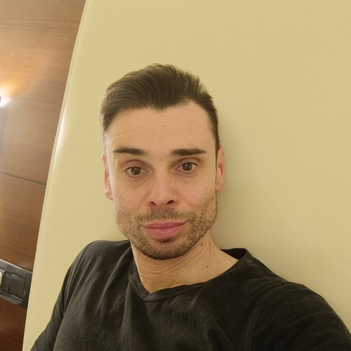 Coach  R. profile photo