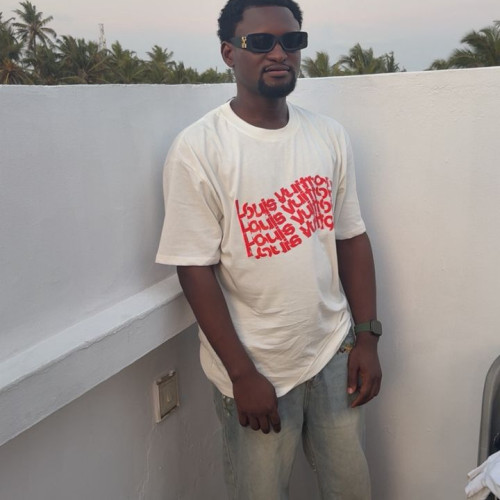 adeniyi g. profile photo