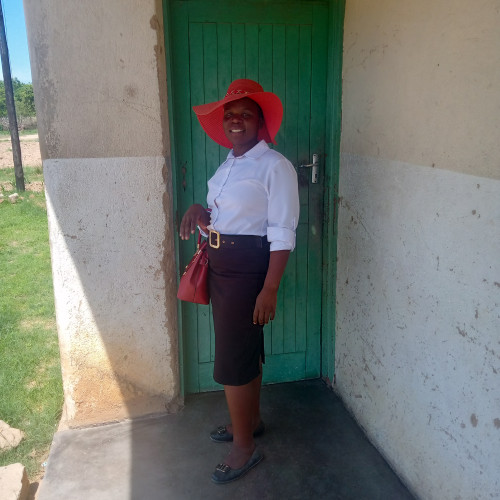 Elma  K. profile photo