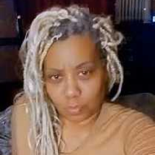 Denise J. profile photo