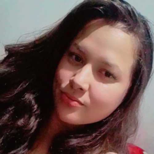 Mia R.