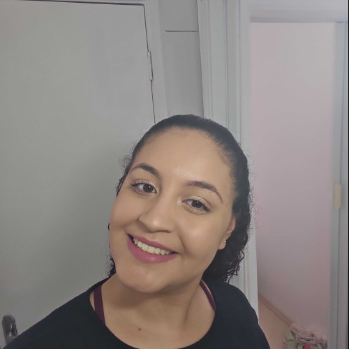 Tais c. profile photo