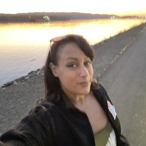 Holly F. profile photo