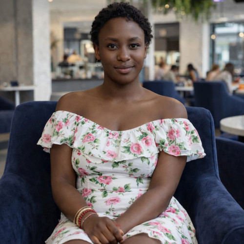 Esther N. profile photo
