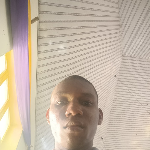 Eluwa  R. profile photo