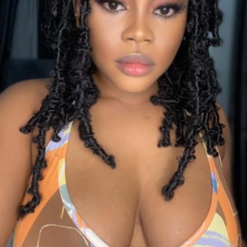 Cecee B.