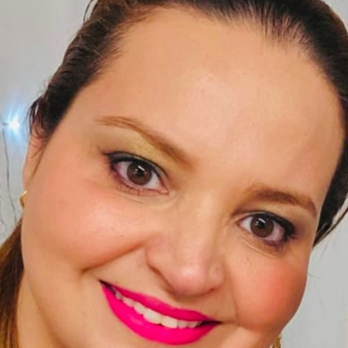 Sanaa E. profile photo