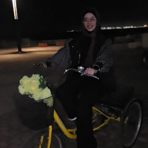Roya R. profile photo