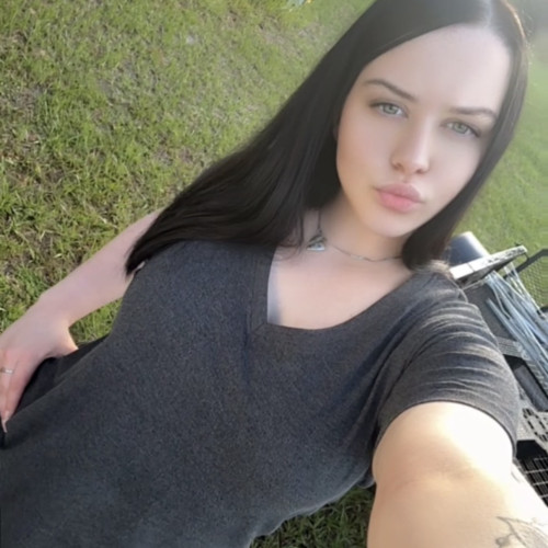 emma g. profile photo