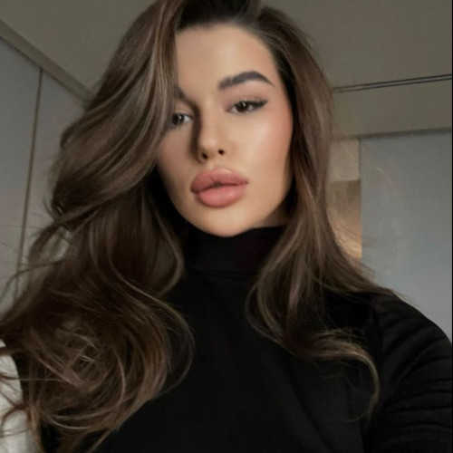 Liana T. profile photo
