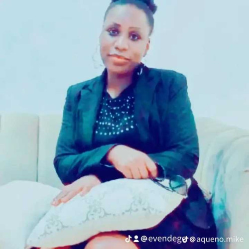 Eve N. profile photo