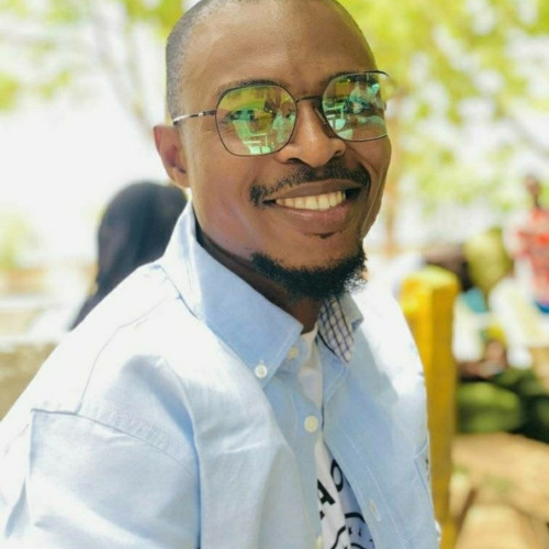 Ayuba M.
