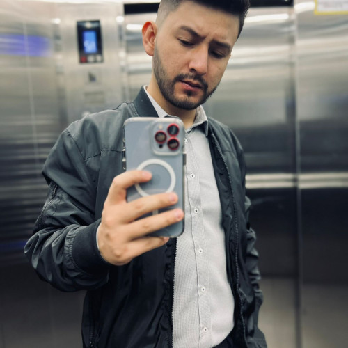 Andres Leonardo H. profile photo