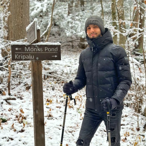 Mehdi R.